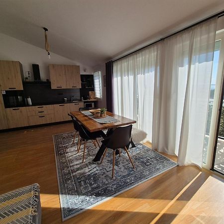 Apartment Near The Sea-Self Check-In Podstrana Exteriér fotografie