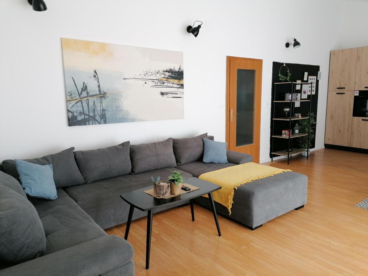 Apartment Near The Sea-Self Check-In Podstrana Exteriér fotografie